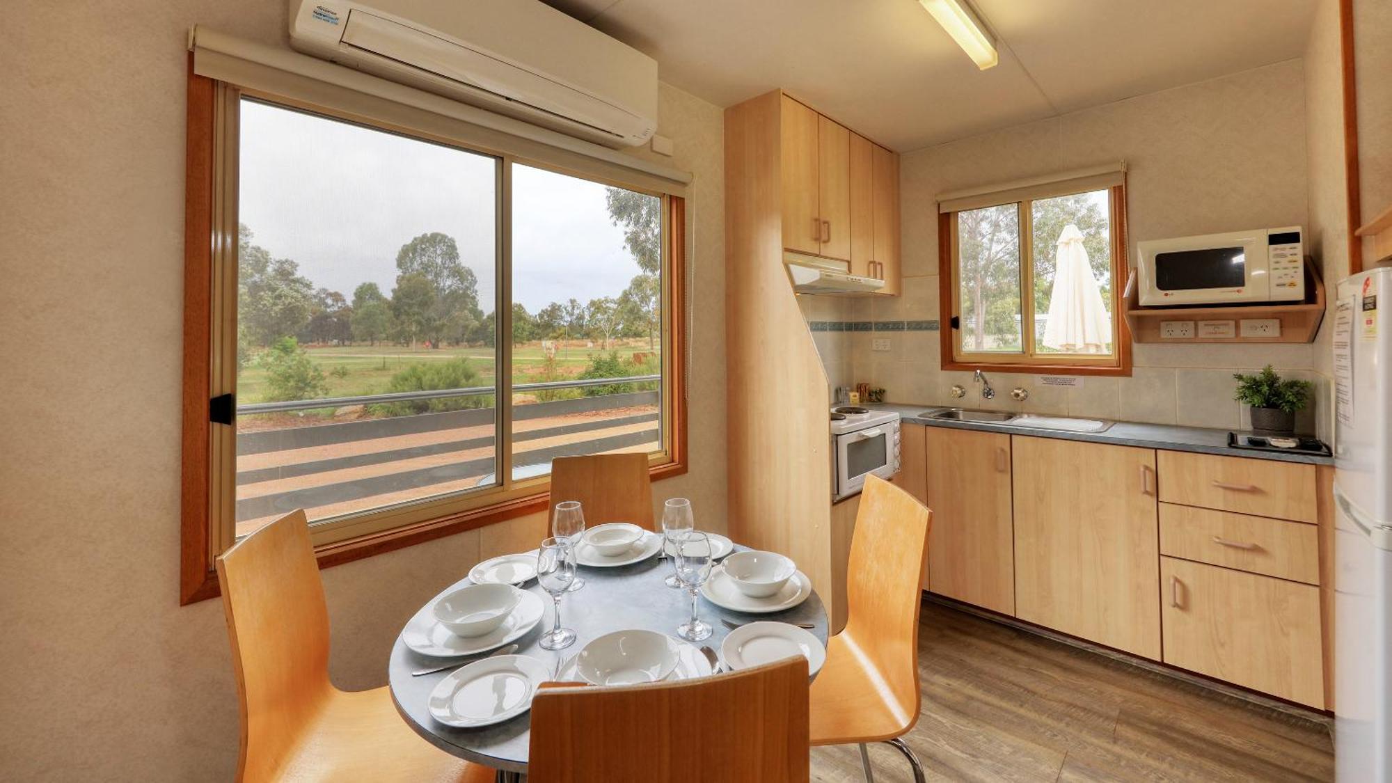 Yarrawonga Riverlands Tourist Park 部屋 写真