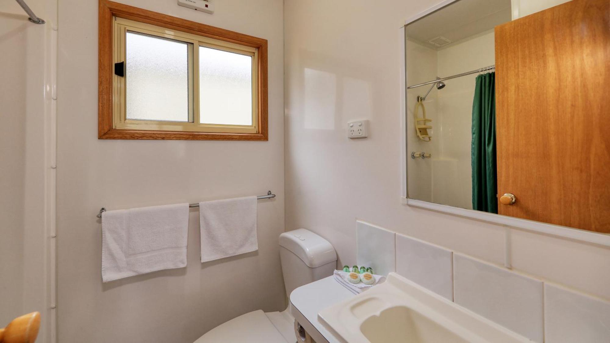 Yarrawonga Riverlands Tourist Park 部屋 写真