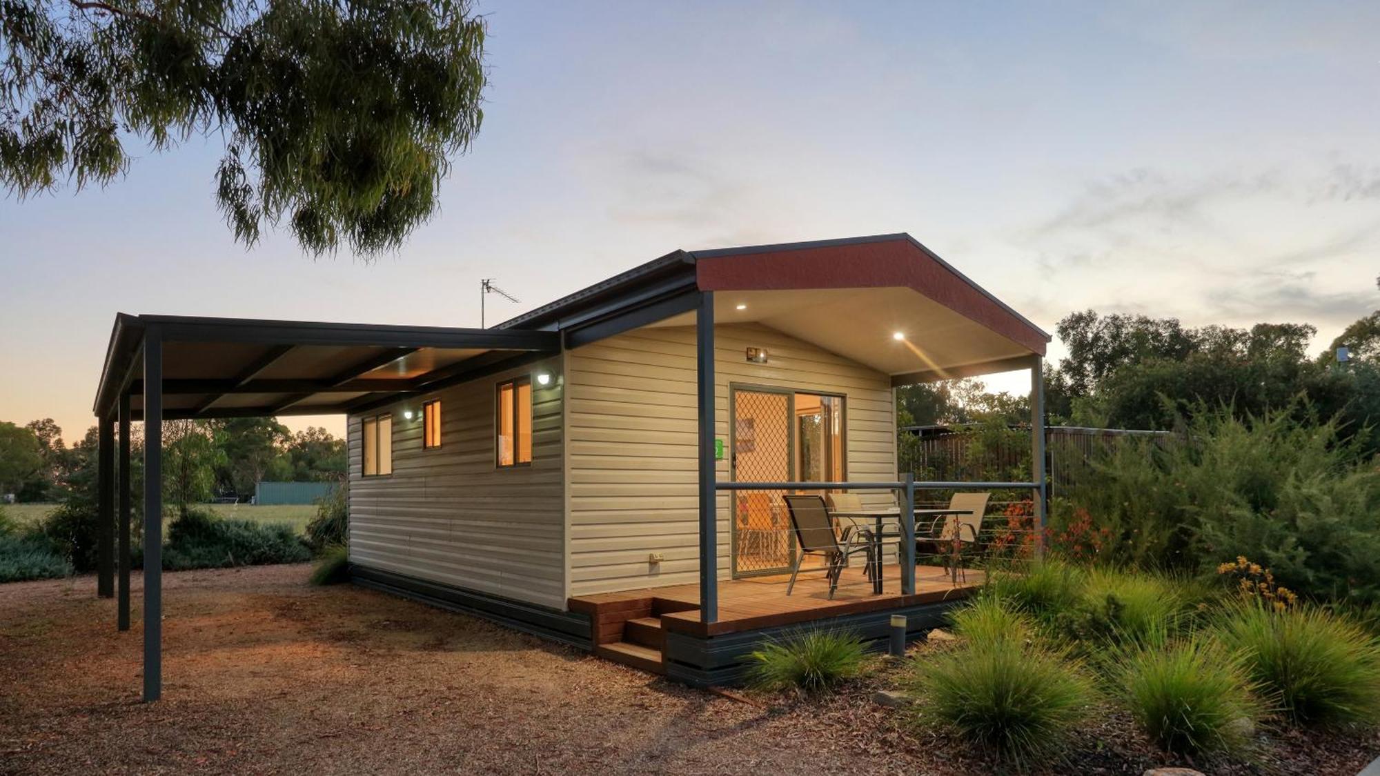 Yarrawonga Riverlands Tourist Park エクステリア 写真