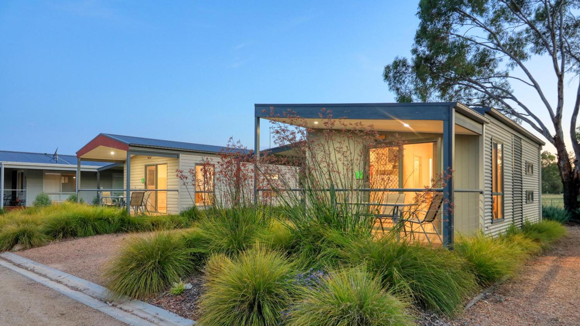 Yarrawonga Riverlands Tourist Park エクステリア 写真